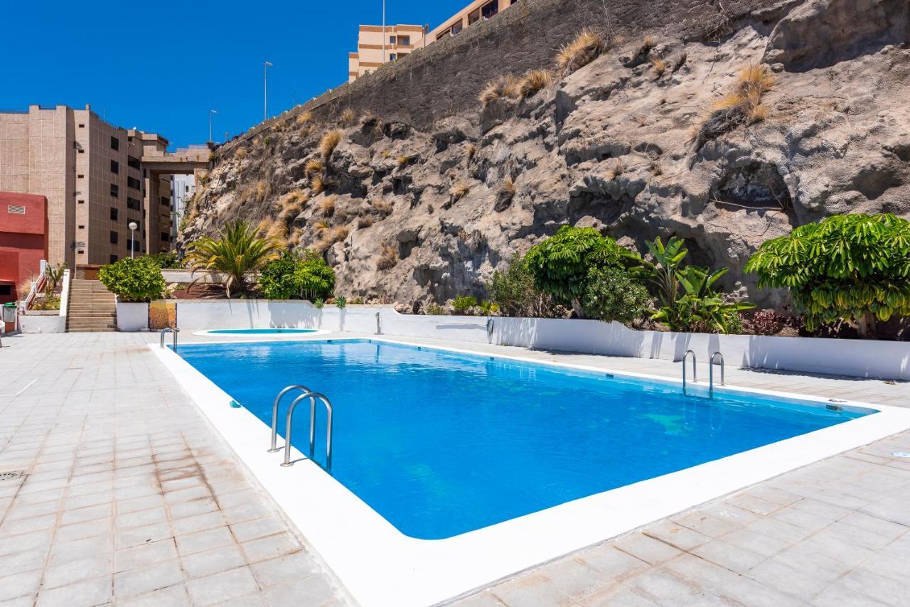 Beachfront Triplex With Swimming Pool & Parking Radazul Εξωτερικό φωτογραφία