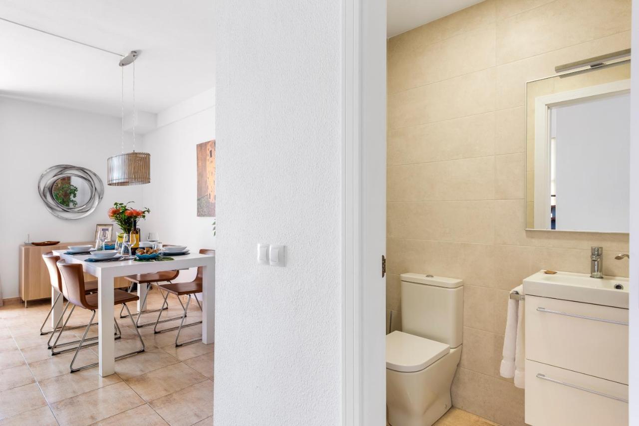 Beachfront Triplex With Swimming Pool & Parking Radazul Εξωτερικό φωτογραφία