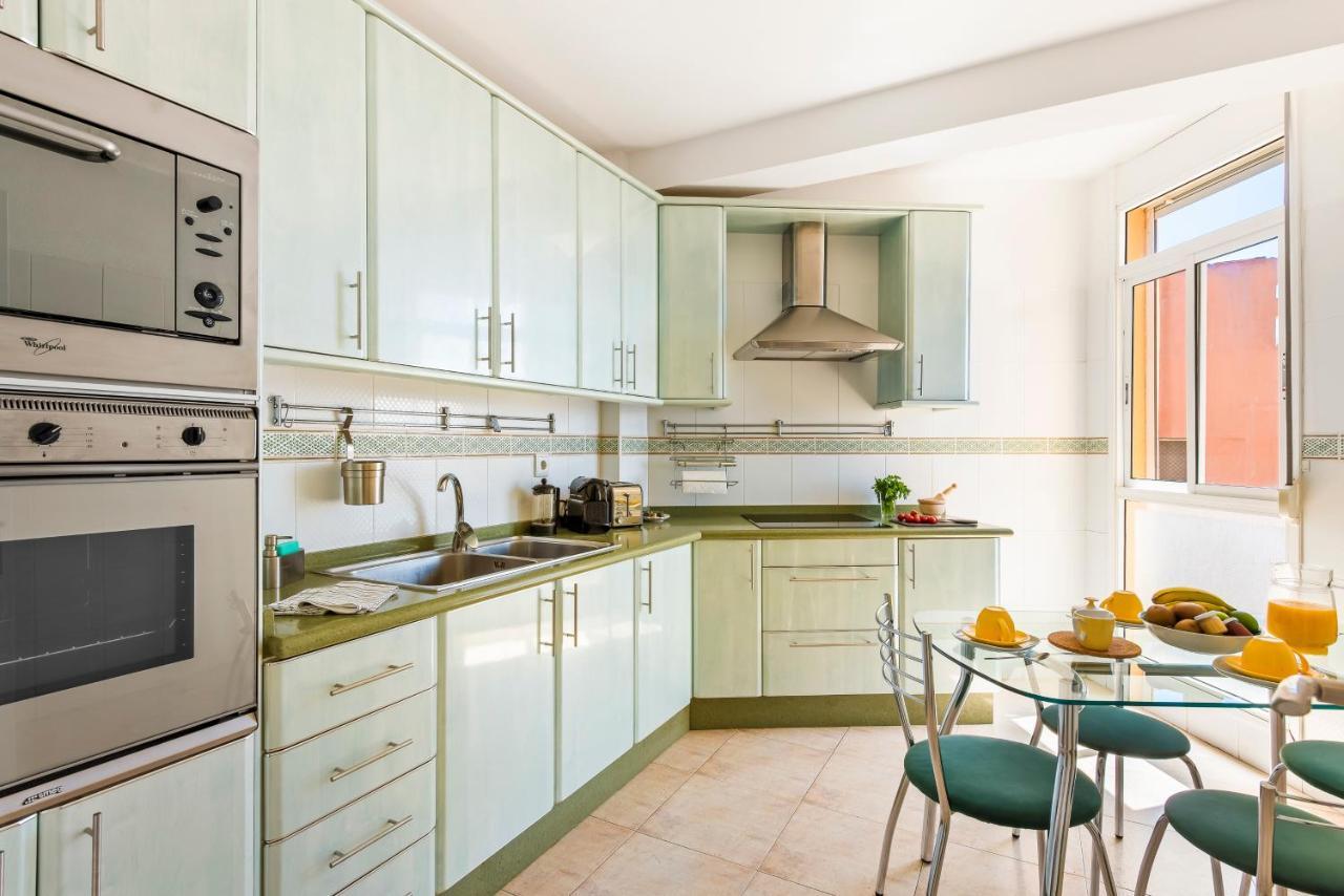 Beachfront Triplex With Swimming Pool & Parking Radazul Εξωτερικό φωτογραφία