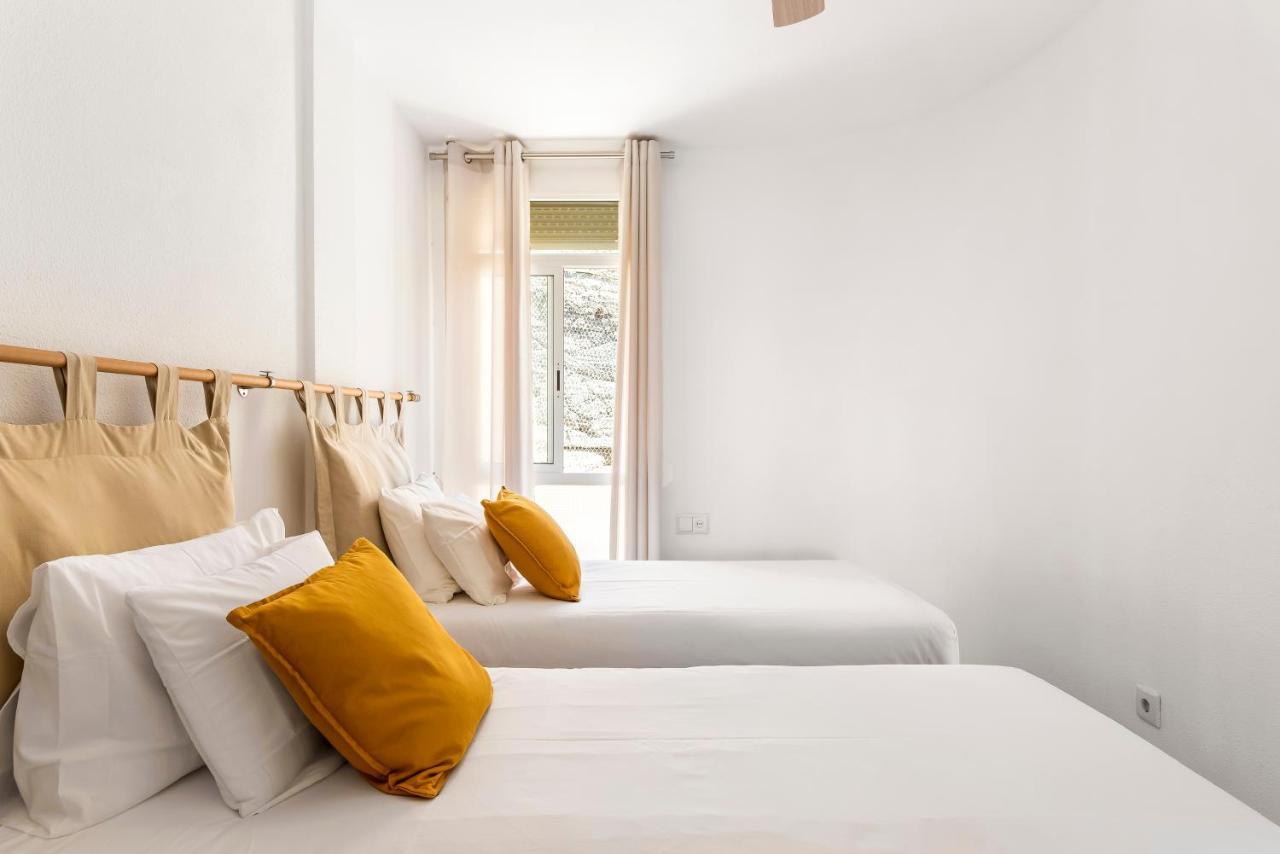 Beachfront Triplex With Swimming Pool & Parking Radazul Εξωτερικό φωτογραφία